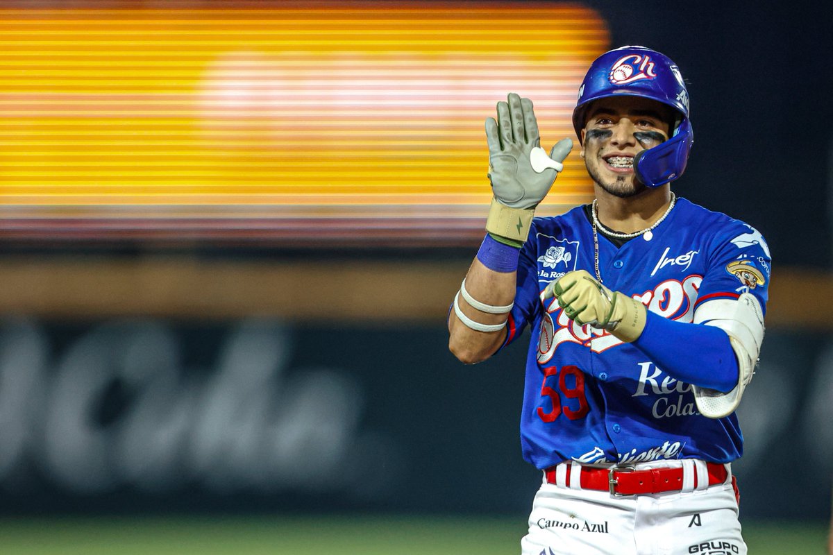 Jared Serna impuso nuevo récord de triples en la LMP
