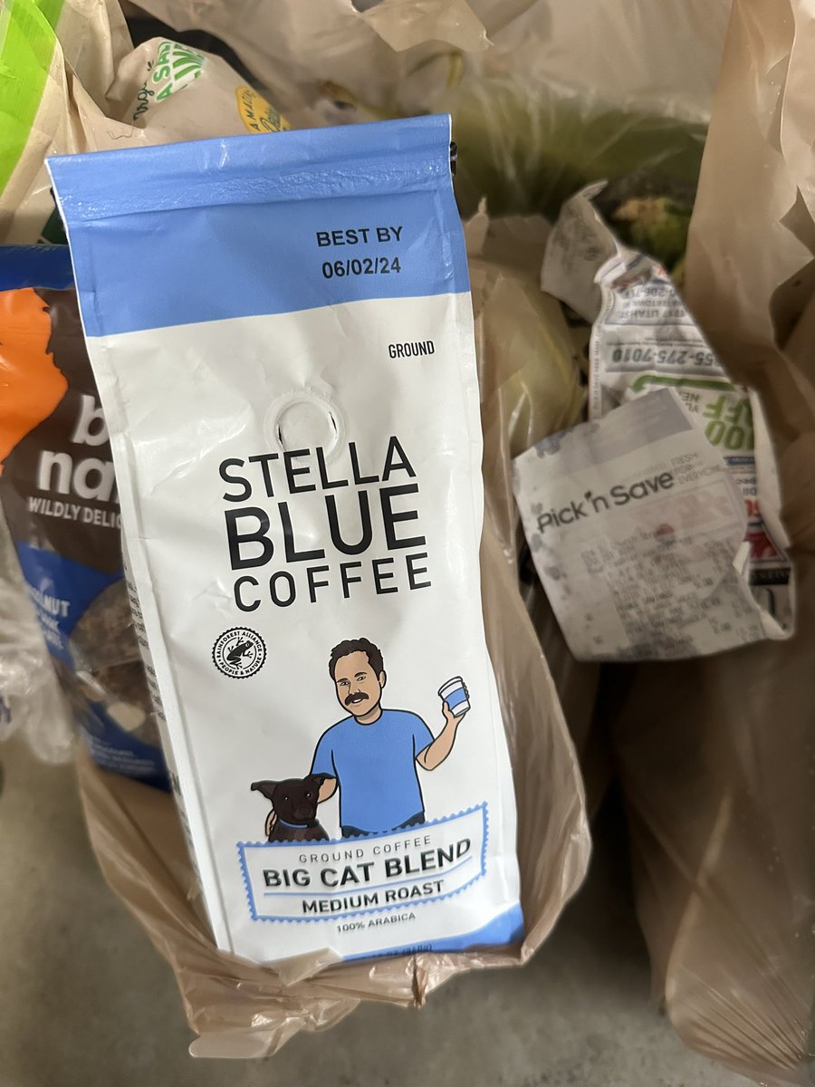 Stooliewest tweet media