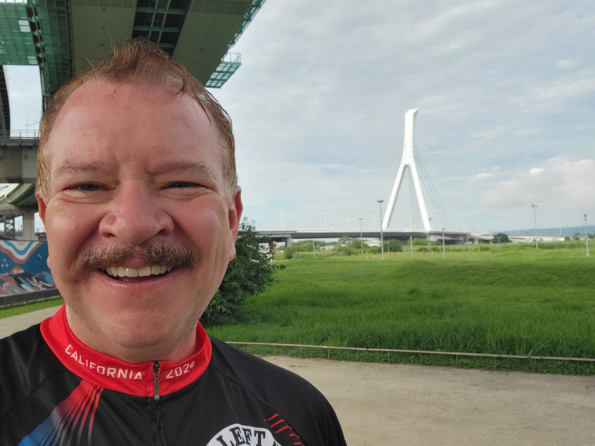 JohnAEastwood's tweet image. Great #bikems ride today for @mssociety, done remotely in Taiwan as part of @LeftHandBrewing's #TeamLeftHand California Coastal Challenge group.