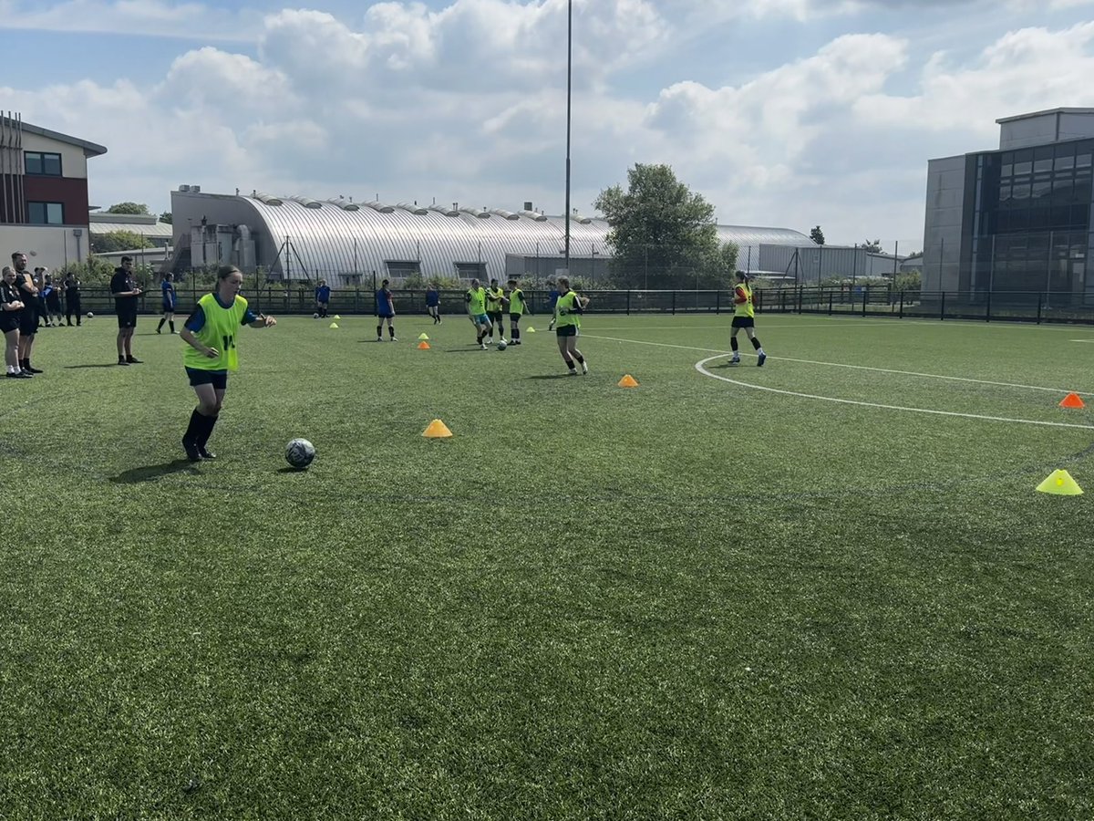 BUWFCAcademy's tweet photo. ⚽️| A very exciting trial today for the U15s and U16s. Lots of talent on show from both groups!

It’s not too late to sign up to trial for the 24/25 season! Click the link below and we will see you a week today! 🤩

https://t.co/oRzsHDCSqX

#WeAreUnited https://t.co/huBU7X2aLc