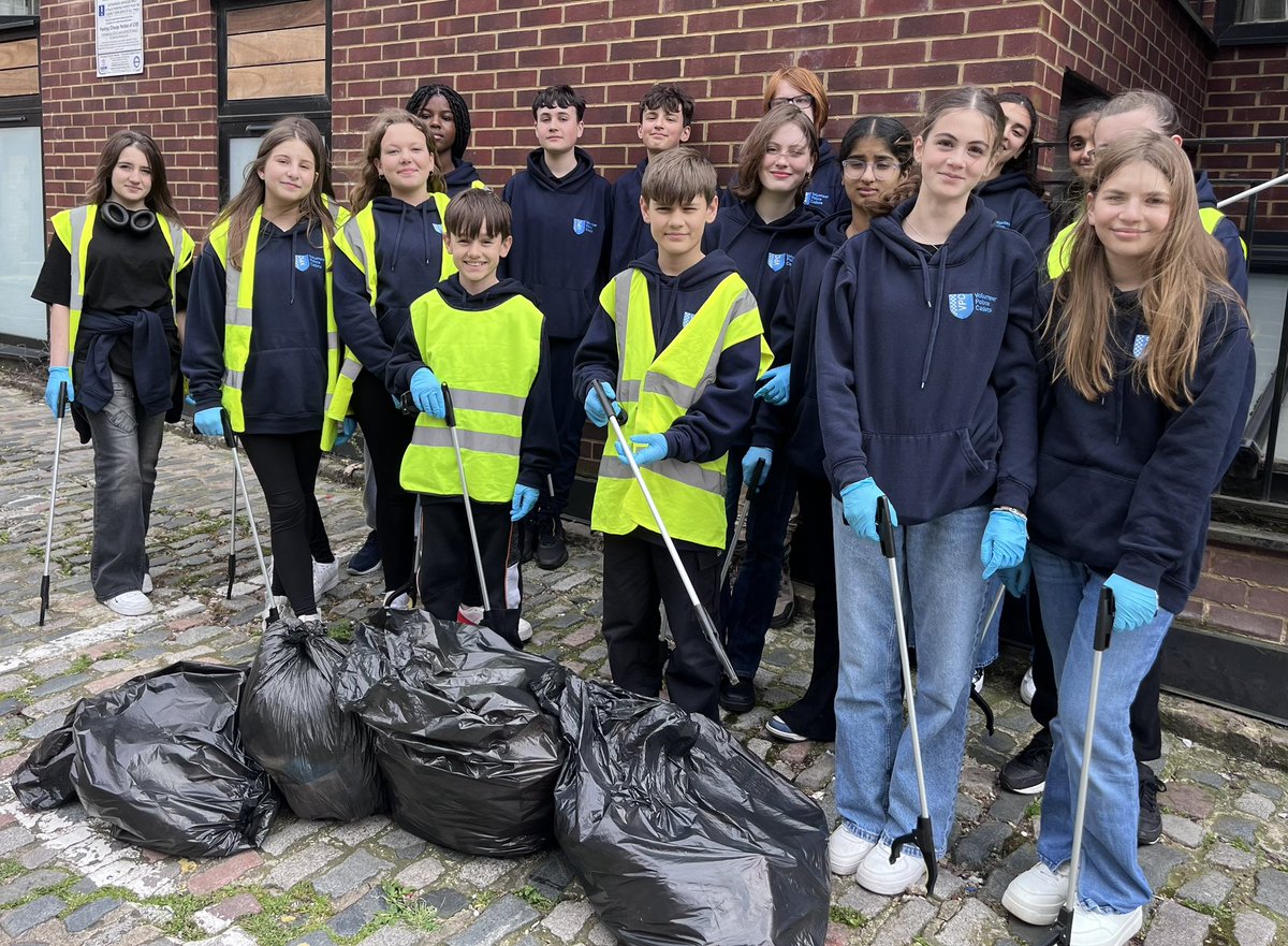 Childs Hill Police (@mpschildshill) on Twitter photo <a href="/MPSChildsHill/">Childs Hill Police</a> have again been out today with the assistance of <a href="/BarnetVPC/">BarnetVPC</a> conducting Weapons Sweeps & Litter Picking across the ward <a href="/MPSBarnet/">Barnet MPS | North West BCU</a> <a href="/MPSCadets/">MPS Cadets</a> <a href="/NationalVPC/">National Volunteer Police Cadets</a> <a href="/MPSChildsHill/">Childs Hill Police</a> have again been out today with the assistance of <a href="/BarnetVPC/">BarnetVPC</a> conducting Weapons Sweeps & Litter Picking across the ward <a href="/MPSBarnet/">Barnet MPS | North West BCU</a> <a href="/MPSCadets/">MPS Cadets</a> <a href="/NationalVPC/">National Volunteer Police Cadets</a>
