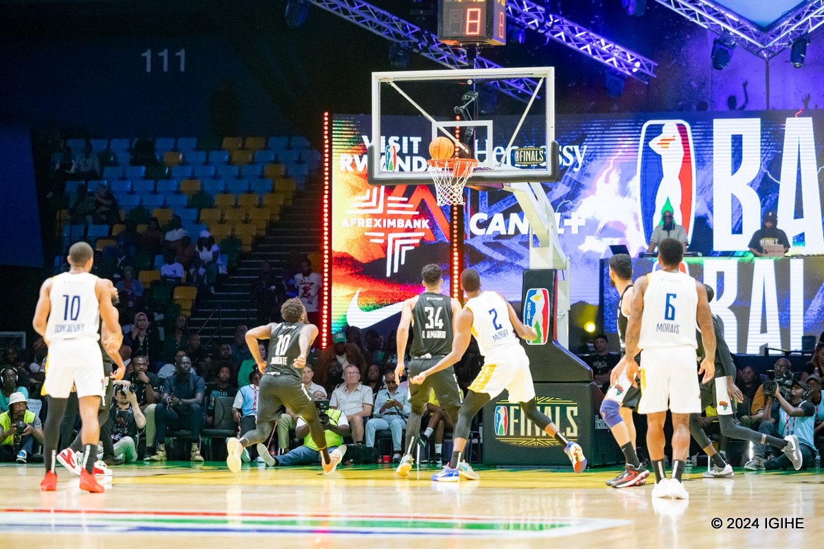 Une finale de qualité entre le <a href="/petro_de_luanda/">Petro de Luanda</a> et #AlAhlyLy !
#BALlnKigali