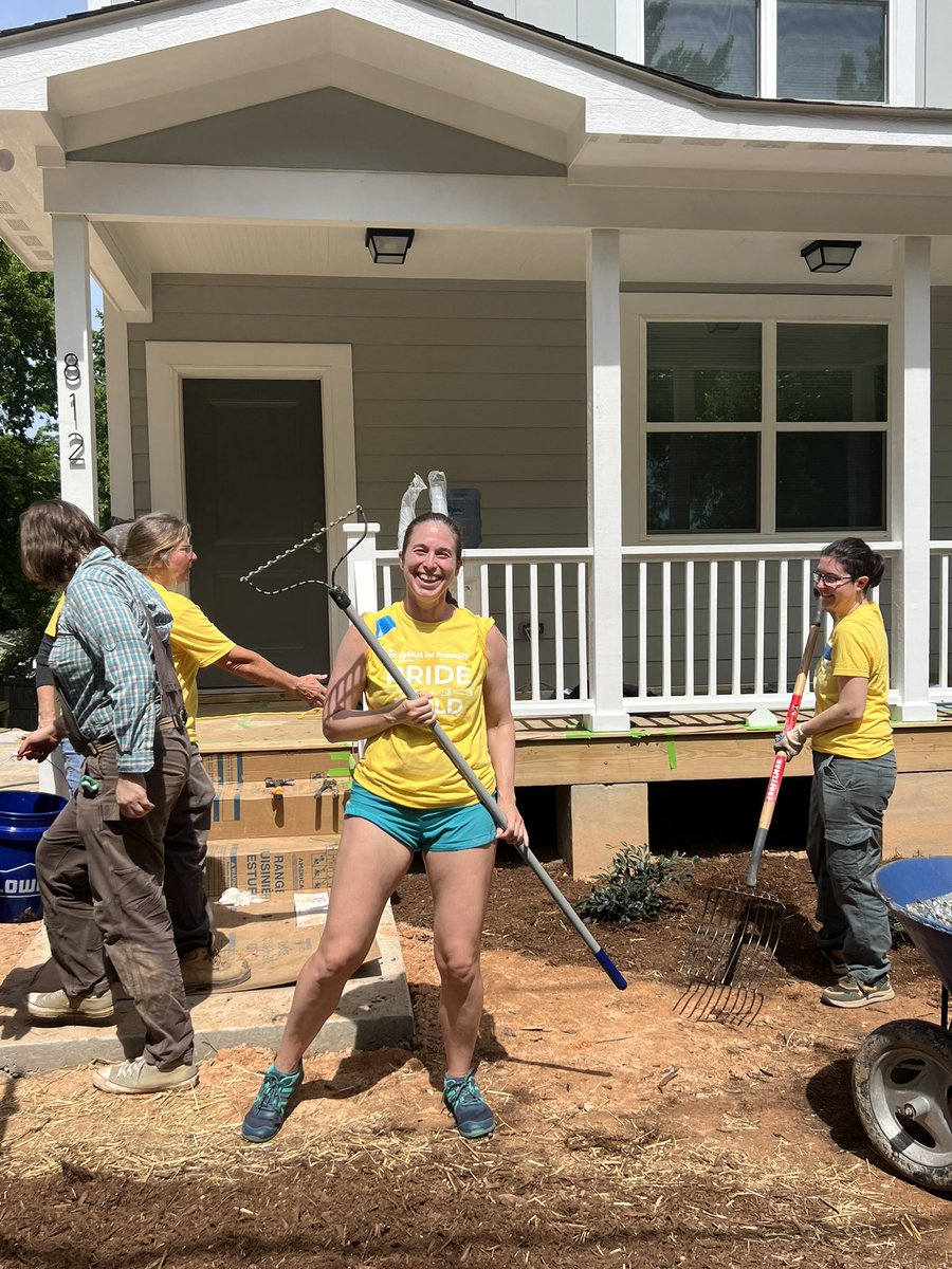 durhamhabitat's tweet photo. It’s #PrideBuild today! Thank you to our Durham LGBTQ+ community and allies for putting in some work today (despite the heat!) 🌞 🏳️‍🌈 

Special thanks to to our partners @Cisco  and @GayForGood https://t.co/GdO6fyUiKa