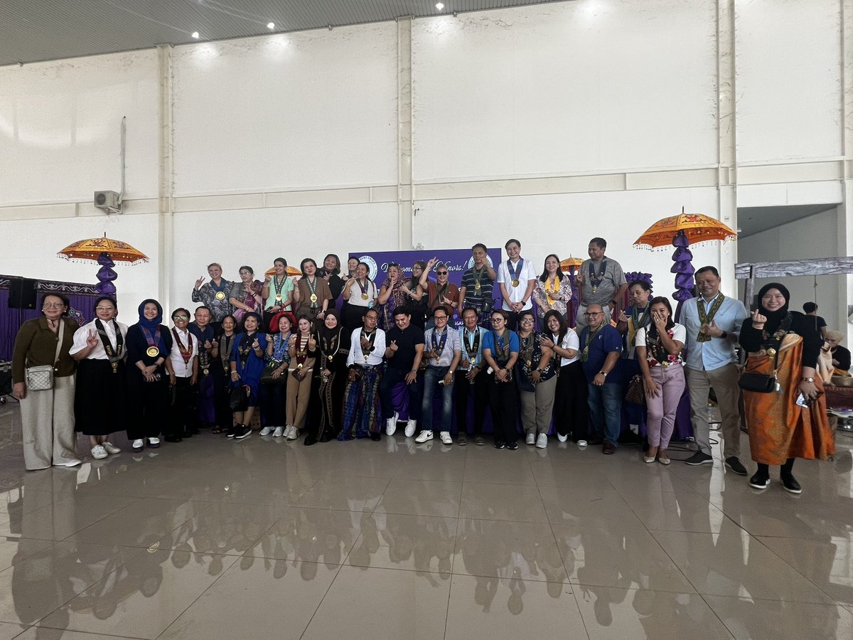 trustedheart's tweet photo. Spreading smiles and positivity in Marawi City with the dedicated officers and directors of the Philippine Judges Association during its 3rd bimonthly meeting. Salamat po Your Honors🙏
#PJAinMarawi #MarawiRebuilds #UnityInAdversity #ResilientMeranaw https://t.co/d7dTeTpNar