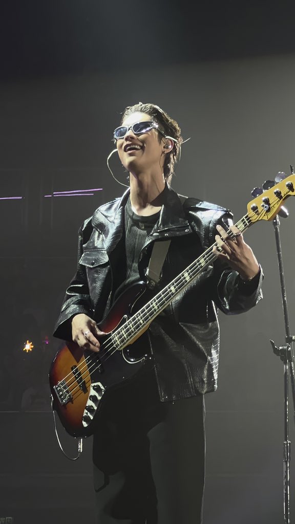 หัวใจจะวาย 🤍

#TheKingdomsConcertxBRIGHT_Day1 
#TheKingdomsConcertxBright
#TheKingdomsConcert_D1
#TheKingdomsConcert
#bbrightvc <a href="/bbrightvc/">bright</a>