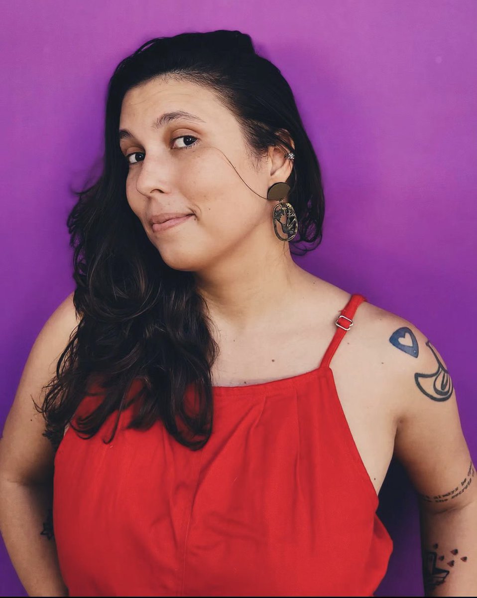 dibradoras's tweet image. Contratamos 2 jornalistas freelancers que farão a cobertura dos jogos. Em Recife será a @lbrainer e em Salvador teremos @manuelaavena. Queremos agradecê-las pela disponibilidade e dizer que seguimos atuantes na luta por + investimento e apoio das marcas ao esporte feminino!