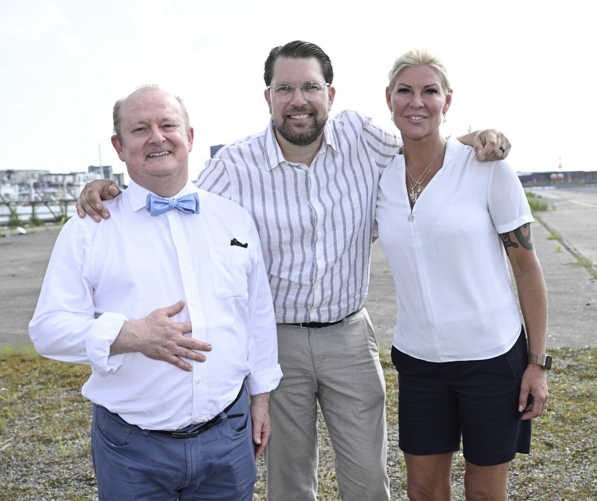 Göteborg är staden på G! 

Sällan har väl Göteborgssolen strålat så klar, sällan har väl regnet hållit sig borta under så lång tid och sällan har väl Bananpiren i Frihamnen varit så full av Sverigevänner och nyfikna väljare. 

Idag hade jag äran att få göra ett turnéstopp i