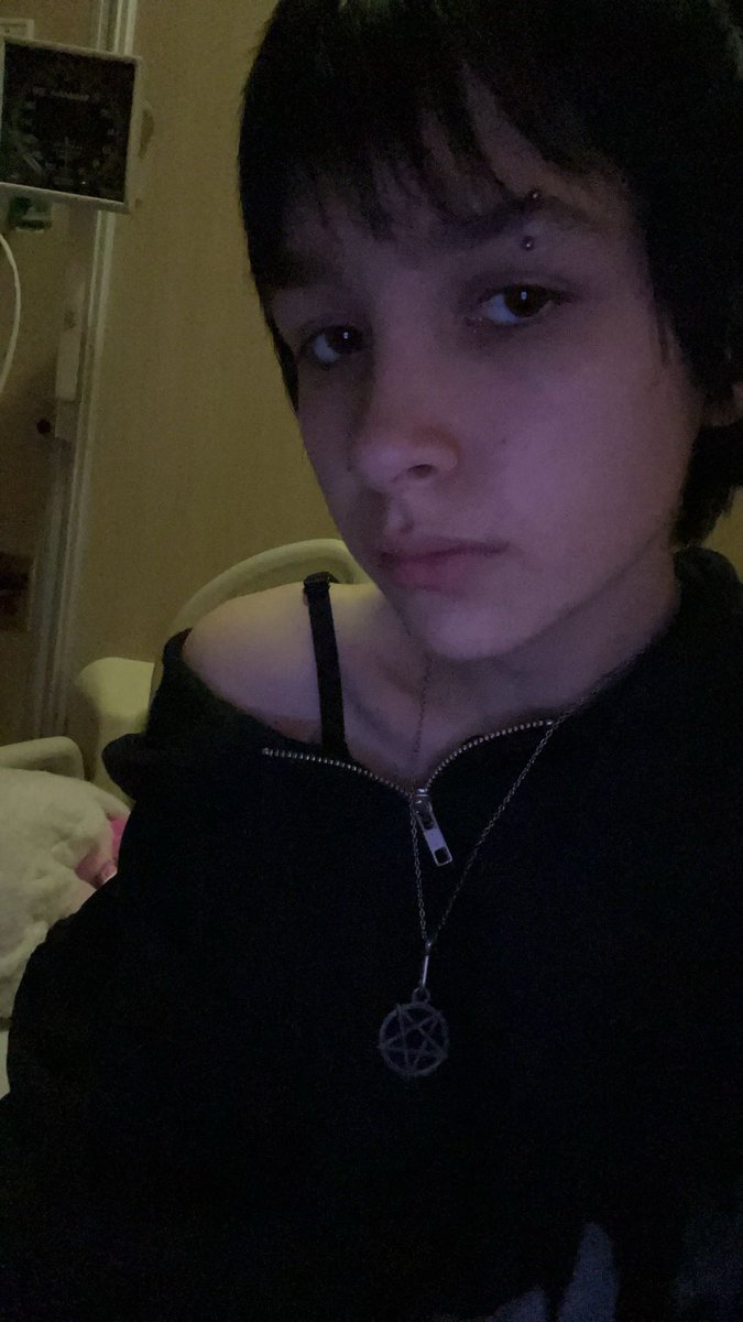 face rev from when i was in the hospital!! :33 #edtwt #thinspo #facereveal