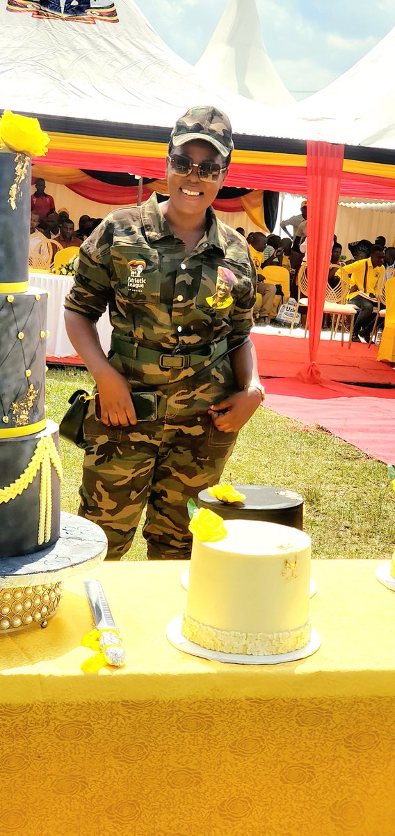 cptkile's tweet photo. Igara West on lockdown big up Hon Tugume Beniface for raising the name of PLU and NRM at kizinda play ground @AfrawEndz @ProcieTamale @BalaamAteenyiDr @DaudiKabanda @MichealMawanda1 @AlyshaKizito @mkainerugaba @Patrioticleagu @byamanywohaj @dem_opondo https://t.co/t5TOLOYoWs