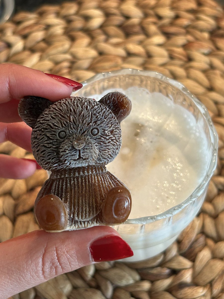 herkes çabuk buz kalıbımın tatlikoluguna baksinnnn