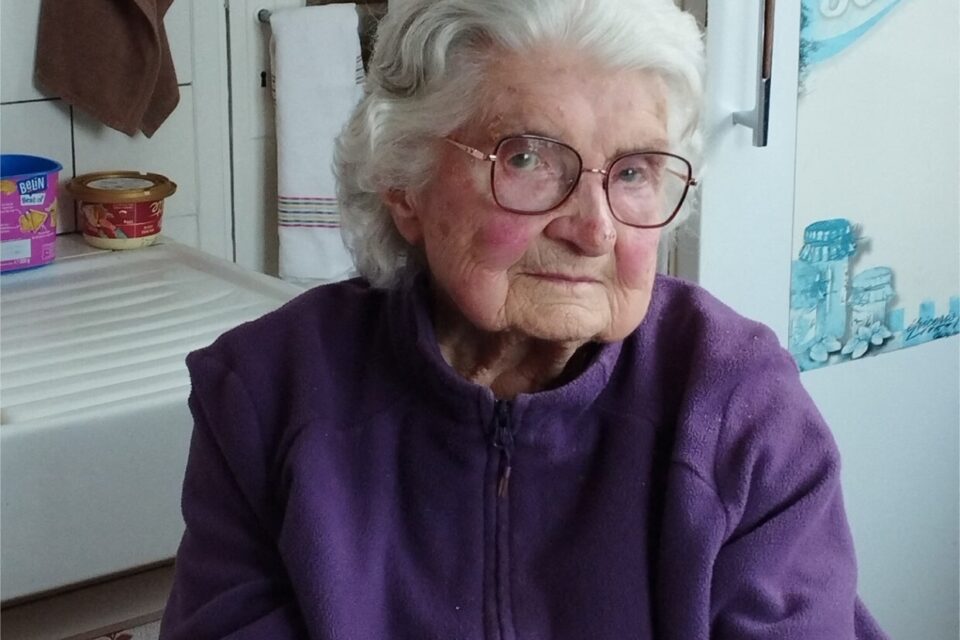 Elle a vécu le #Débarquement et la #Libération. Yvette , habitante du Plessis-Grimoult, dans le #Calvados, apporte son témoignage à <a href="/lavoixlebocage/">La Voix Le Bocage</a> ⬇️
actu.fr/normandie/les-…