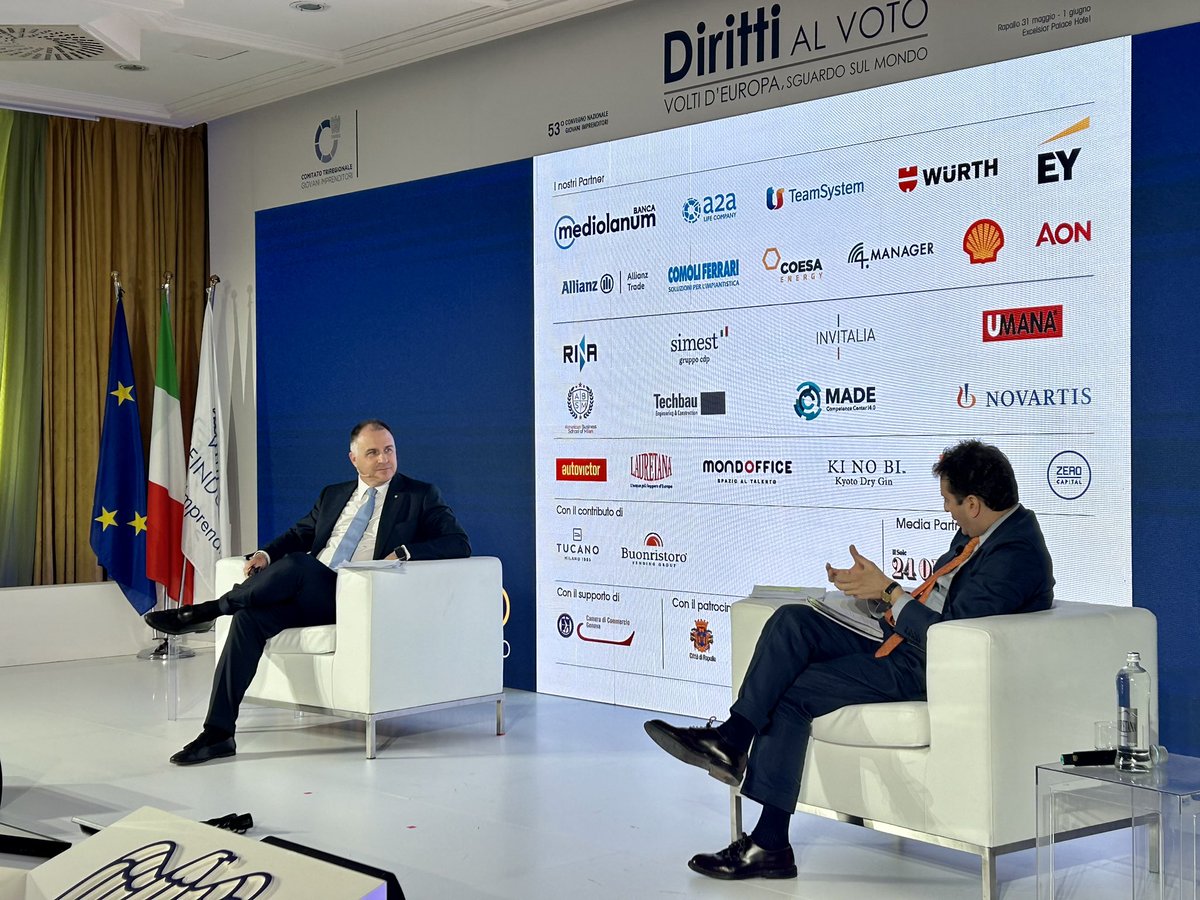 GI Confindustria (@giconfindustria) on Twitter photo Il Presidente di <a href="/Confindustria/">Confindustria</a> <a href="/Orsini_Emanuele/">Emanuele Orsini</a> interviene a #Rapallo24
Segui la diretta streaming: giovanimprenditori.org
e sulla nostra pagina Facebook facebook.com/GIConfindustria Il Presidente di <a href="/Confindustria/">Confindustria</a> <a href="/Orsini_Emanuele/">Emanuele Orsini</a> interviene a #Rapallo24
Segui la diretta streaming: giovanimprenditori.org
e sulla nostra pagina Facebook facebook.com/GIConfindustria