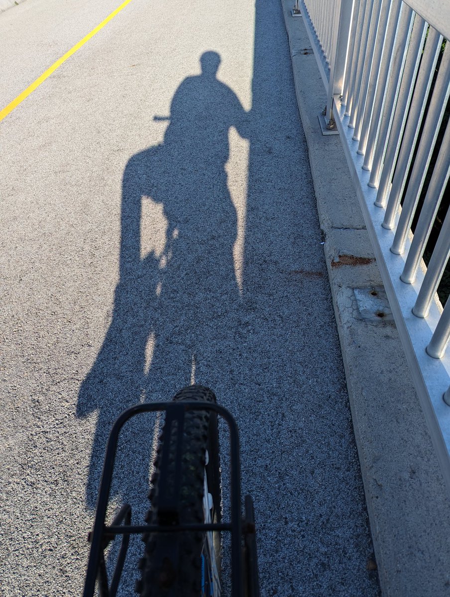 cycletherapyHam's tweet photo. #MorningPatrol from the top of the @KeddyTrail figuring how long it will take me to get to my #PedalPoll24 locations. https://t.co/p7e8GcDwwh