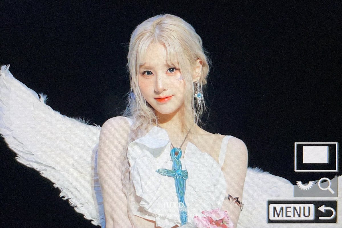 240601 ......천사진짜계심‼️🫶🪽
#아르테미스 #ARTMS #희진 #HeeJin 
#Dall #Devine_All_Love_Live #Virtual_Angel