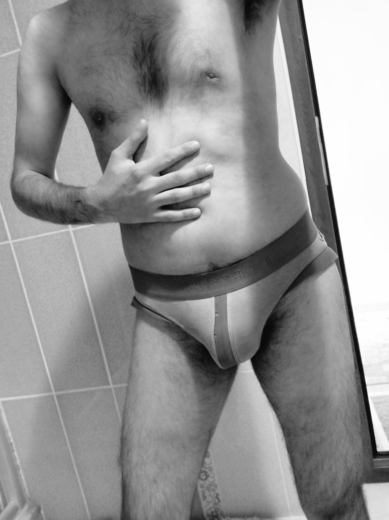 Evde tek kalınca ben 🤪