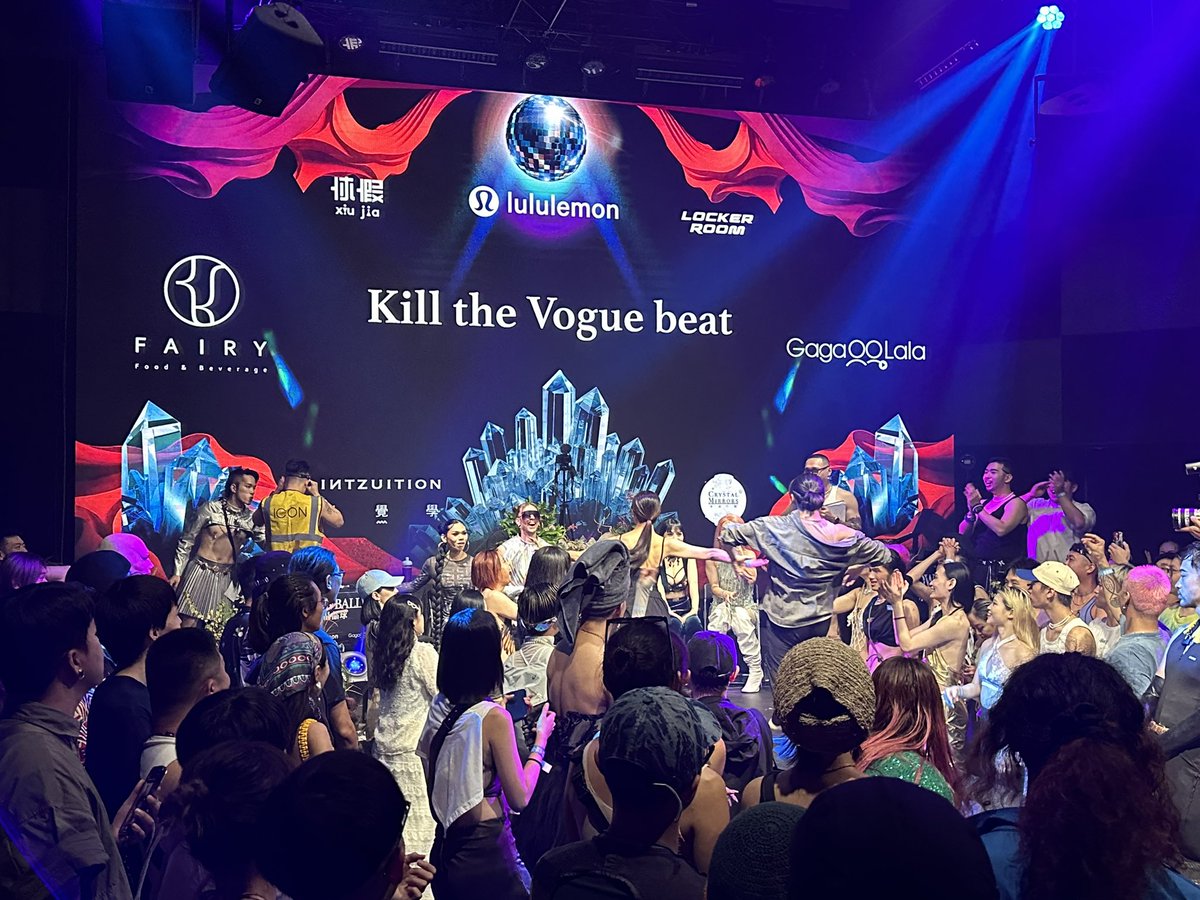 jayfromportico's tweet photo. Love the exciting and all-embracing energy of #Ballroom 
Happy Pride and more to come as I explore more of the various subcultures and groups within the queer community 
#gagaoolala #gagatai #gagatalk #glowball #ballroom https://t.co/TvE3tgA1uQ