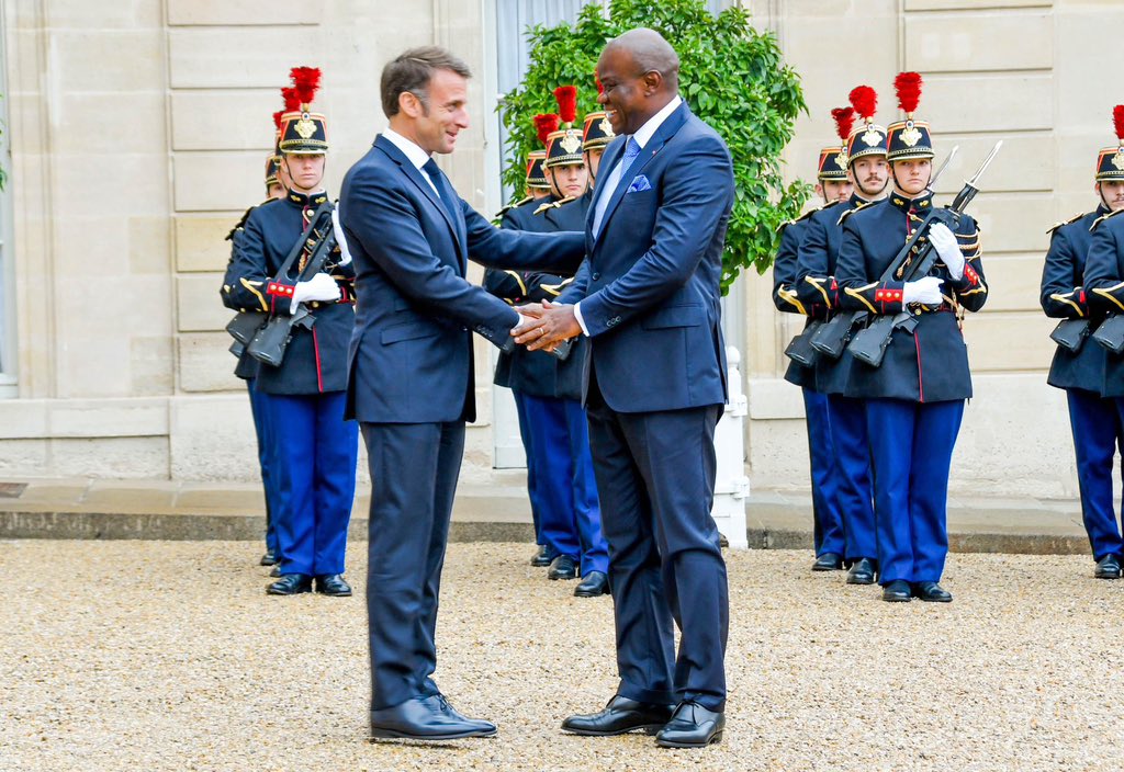 Brice Clotaire Oligui Nguema tweet media