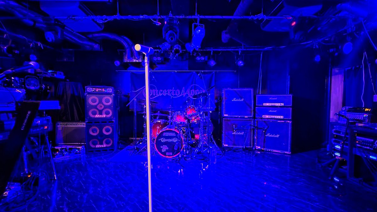 metal1401's tweet photo. CONCERTMOON
「BACK BEYOND TIME 2024」ライブに参��
23年末のライブのチケット持ってたけど
インフルエンザのために行けずじまい💦
そういえば、18歳から心斎橋MUSEホールでやって頃から観てるな🎸
ちゃんとピックもGET🤘🏻⚡
#concertmoon
#島紀史
#芳賀亘 https://t.co/GajrpGnolr