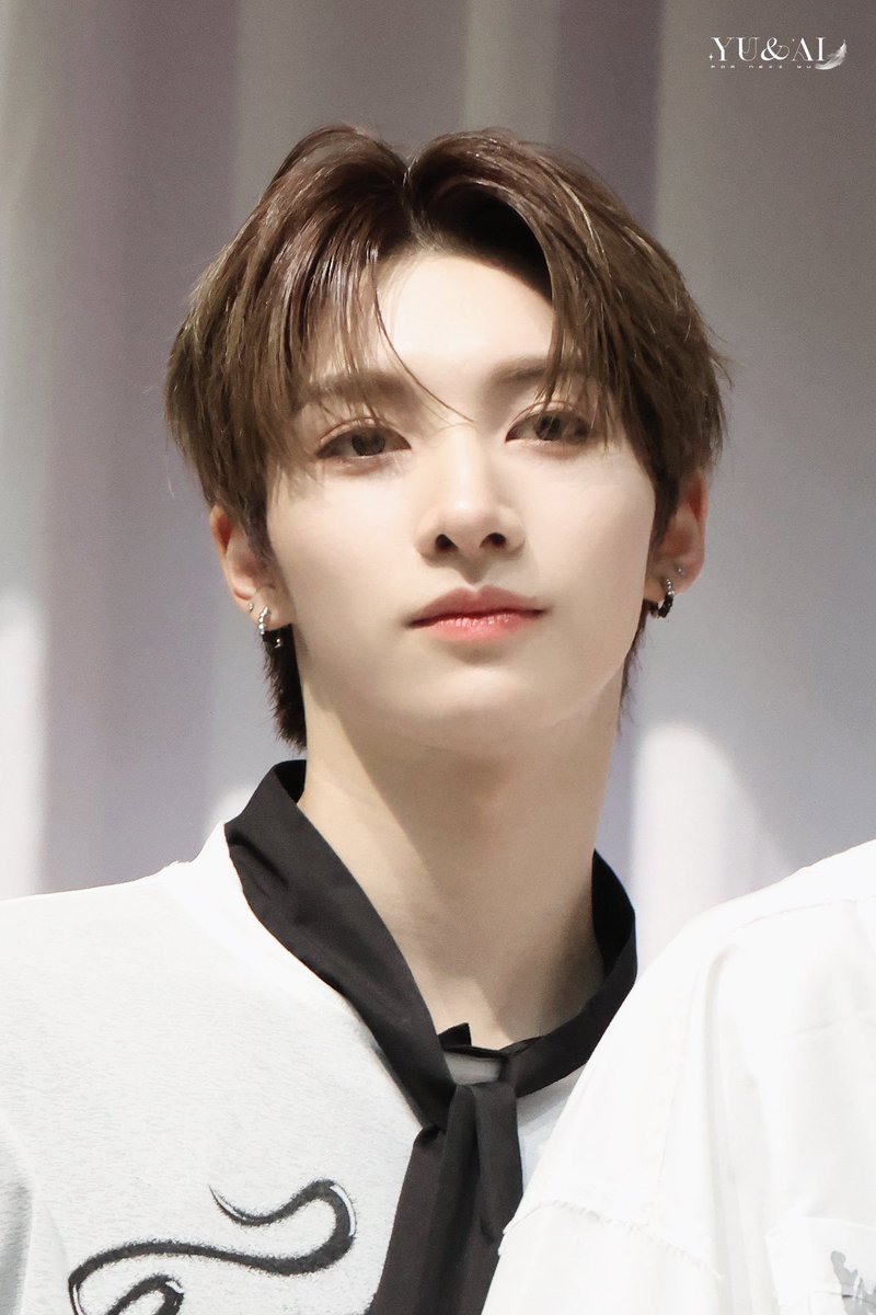 240601 FANSIGN HQ1 Supermodel #NEXZ #넥스지 #ネクスジ #YU #유우 #ユウ