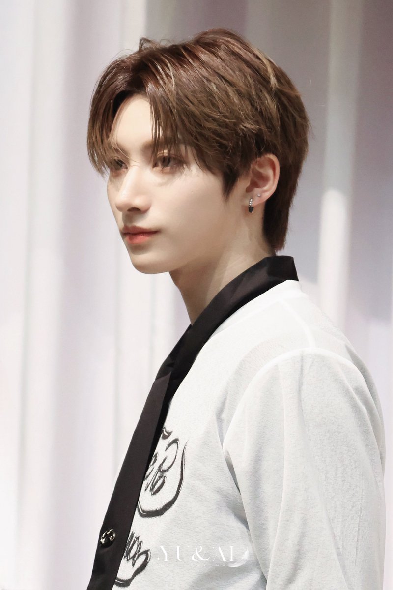 240601 FANSIGN HQ1 Supermodel #NEXZ #넥스지 #ネクスジ #YU #유우 #ユウ