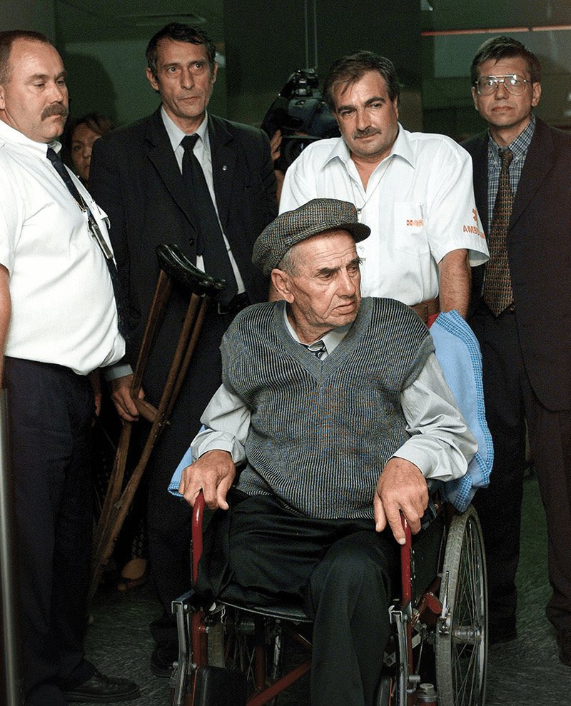 András Toma was the last WW2 prisoner of war to be released. Toma was captured in 1945, and later locked up in insane asylum for speaking ‘gibberish.’ 

However, in 2000, he was accidentally discovered by a Slovak, who recognized he was actually speaking Hungarian. 

After nearly