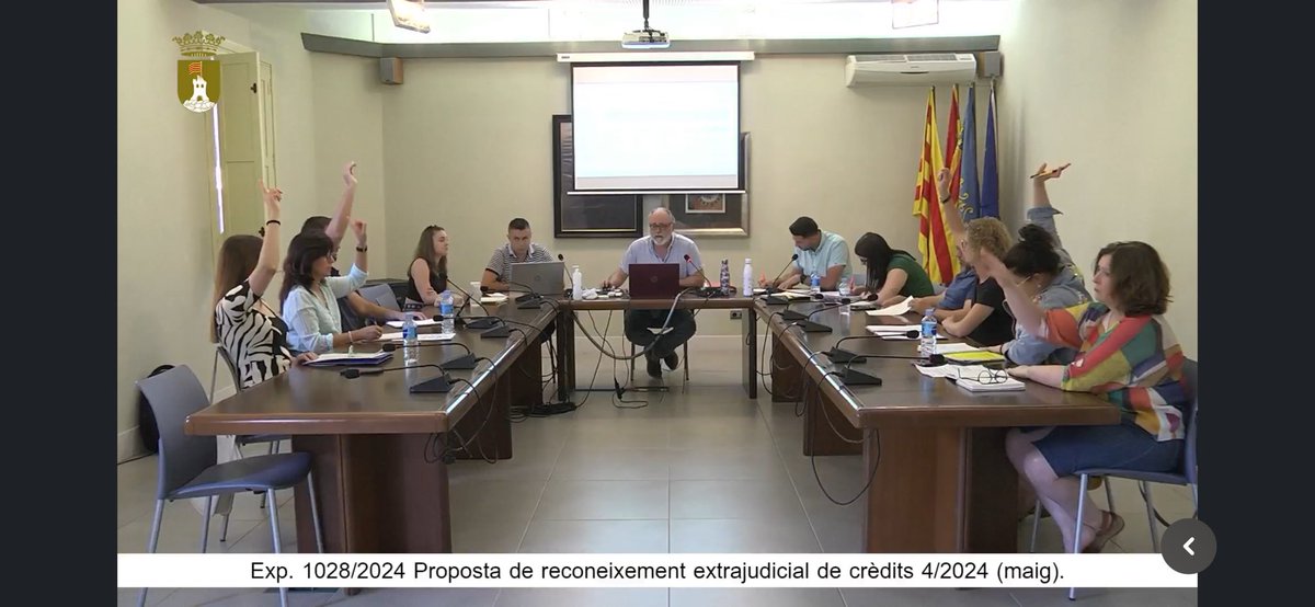 CompromisPDGR's tweet image. “En este primer any hem fet possible q les empreses contractades pel govern q havien fet alguna faena x a l’Ajuntament, hagen pogut cobrar gràcies al nostre sentit del vot en els plenaris.” Balanç del primer any de gestió de la legislatura del PP … de Pego. A Pedreguer ja tal.
