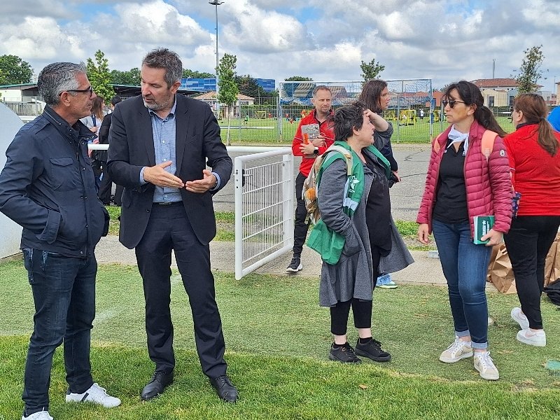Journée nationale du débutant organisée par <a href="/districtfoot31/">District Haute-Garonne de Football</a> à Portet.
Ateliers de sensibilisation et de prévention des violences sexuelles auprès de 1000 enfants grâce au  partenariat <a href="/RA_Occitanie/">Région Académique Occitanie</a> <a href="/DSDEN31/">DSDEN 31</a> @Colosse_Asso <a href="/ephess/">Jordan Hagan | FastLane</a> <a href="/districtfoot31/">District Haute-Garonne de Football</a> <a href="/PrefetOccitanie/">Préfet d'Occitanie et de la Haute-Garonne</a>