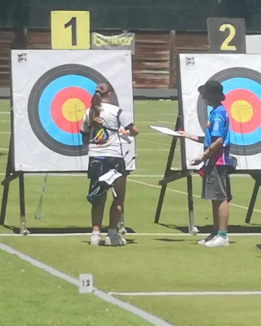 Sofía Vilella medalla de oro 🥇 en la liga Base FMTA 2024 en las instalaciones de Puerta de Hierro en Madrid. Enhorabuena 👏 <a href="/aytosotodelreal/">Soto del Real</a> @fm