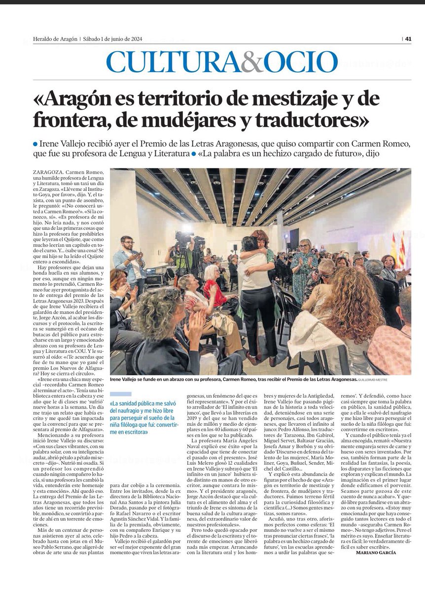 Llegué a sus clases sintiéndome inadaptada y torpe. Carmen, con sus clases vibrantes, con su palabra solar, con su inteligencia audaz, abrió pétalo a pétalo mi secreto. Me ofreció un ejemplo de mujer listísima, libre y satisfecha de saber, a la que yo al instante quise parecerme