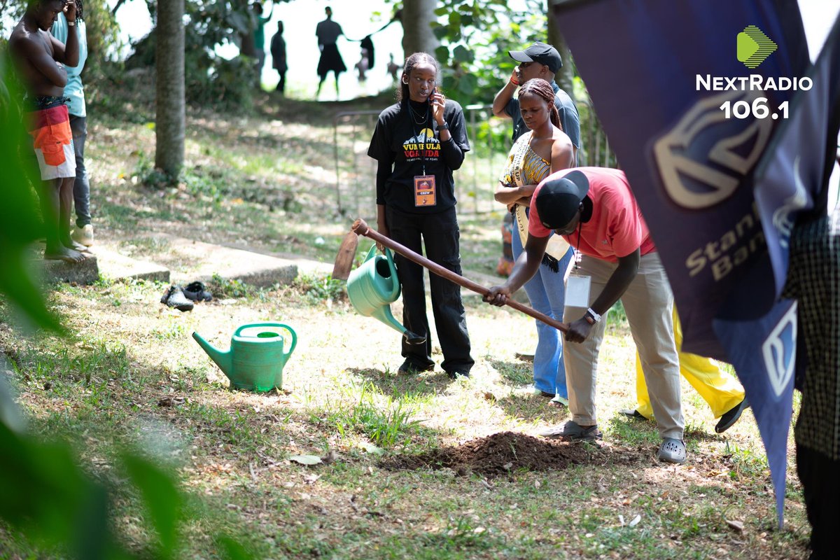nbstv's tweet photo. In addition to having fun at the #VumbulaUgandaFestival, people have planted trees along the Nile through an initiative called #GreeningTheNile.

#NBSUpdates https://t.co/izWcMijjtF