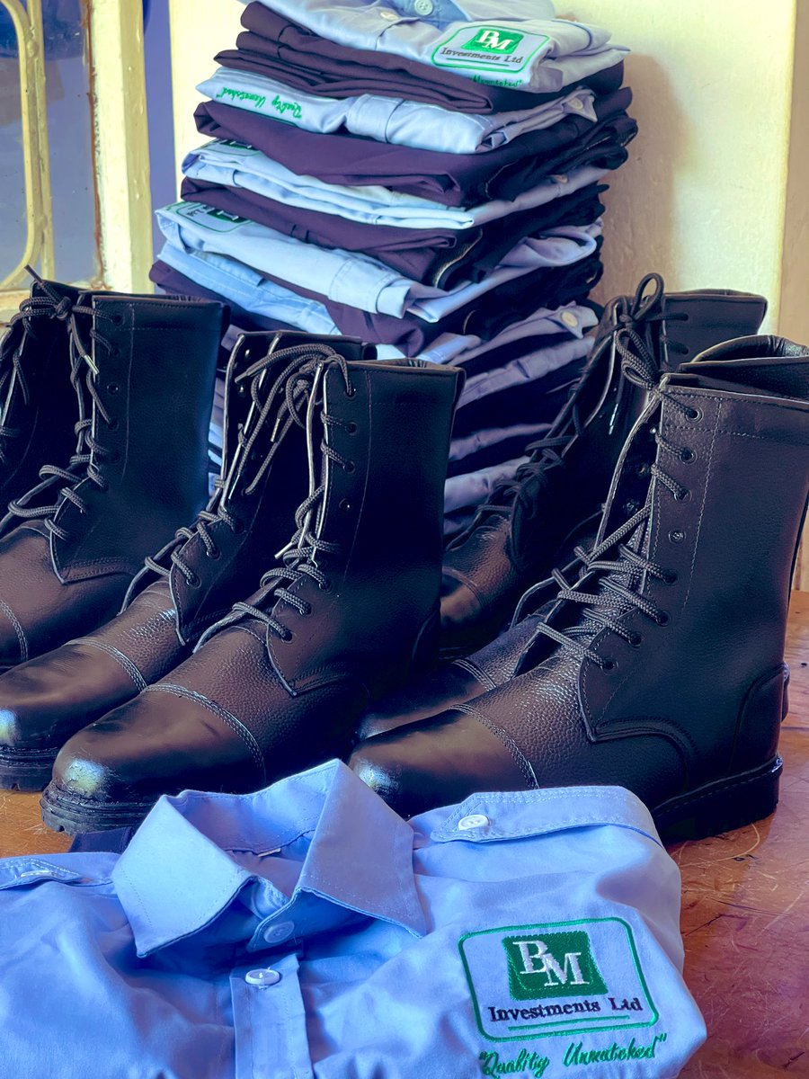BajeProducts's tweet photo. #BMinvestmentltd thanks for trusting us with ur company uniforms #securityshoes and #uniforms #baje https://t.co/jL16RBn4Ha
