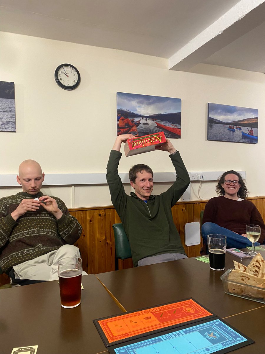 EdiChem Postdoc Committee tweet media