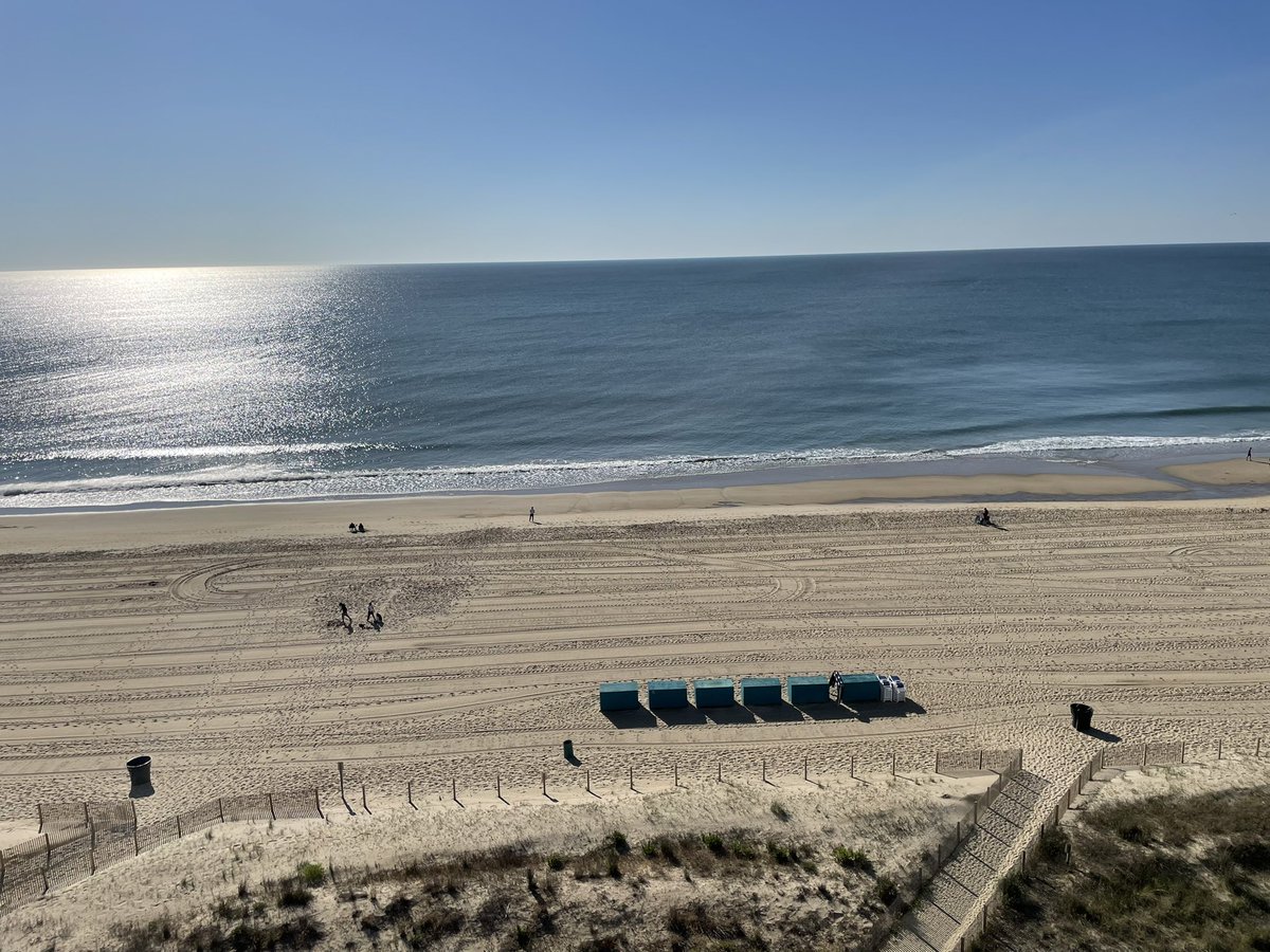Reporterroblang's tweet photo. Good morning from Ocean City site of 2024 #CAPBA convention. Spectacular weather @DalenciaWBAL @TonyPannWBAL @MiriWeather https://t.co/WVArnmDH0y
