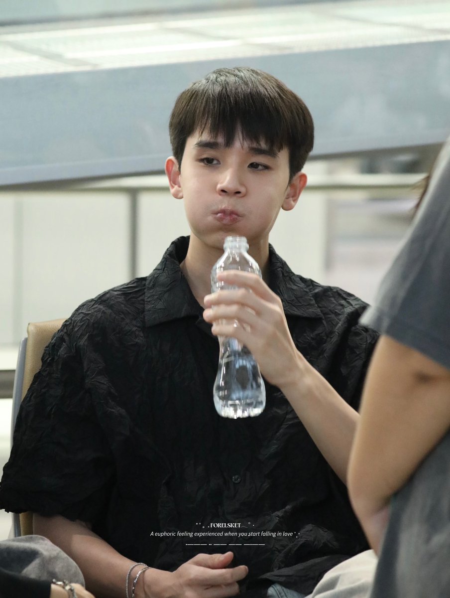 FORELSKET_Eliot's tweet image. 🐻💦
@jimmyyjp_ 
#jimmyyjp #Tiny
#FBJSFANDAYxCAMBODIA