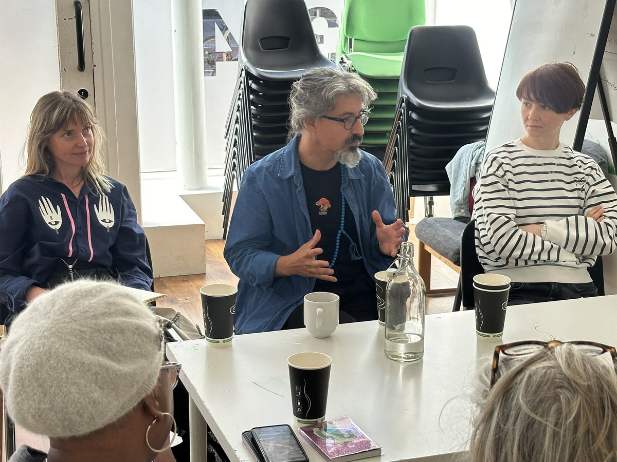 highlightarts's tweet image. Facilitating a workshop on creative producing with artists and cultural producers based in Scotland from Gambia, Kurdistan, and Ukraine in collaboration with @scotrefcouncil  @cca_glasgow - discussing how to create unique events, assess impact, and tour internationally