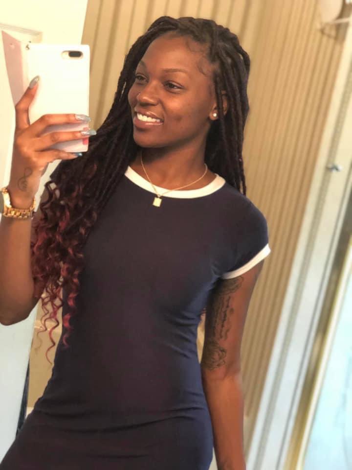 AmaniAllure's tweet image. Book the Look 👀👀🫶🏽🫶🏽📍📍📍…SN: GODDESS LOCS 💅🏽💇🏽‍♀️🤟🏽😜#bookthelook #feedinbraids #bohoknotlessbraids #amaniallureeffect