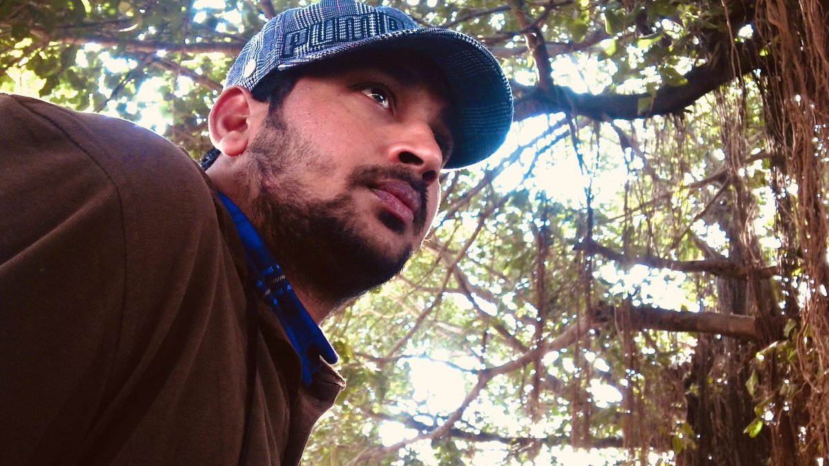 dop_bala's tweet photo. Turn your face to the Sun and all of the shadows fall  behind’s you. No matter how tall the mountain is, it cannot block the sun ☀️ ☀️🔱🔱 https://t.co/xOAFe8UkEU