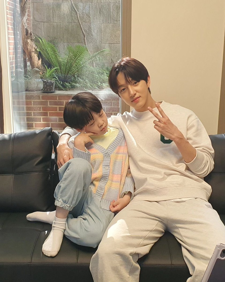 YR_bong's tweet photo. 조폭고 세경이들 ㄱㅇㅇ🥹 https://t.co/tr9g1TKD8i