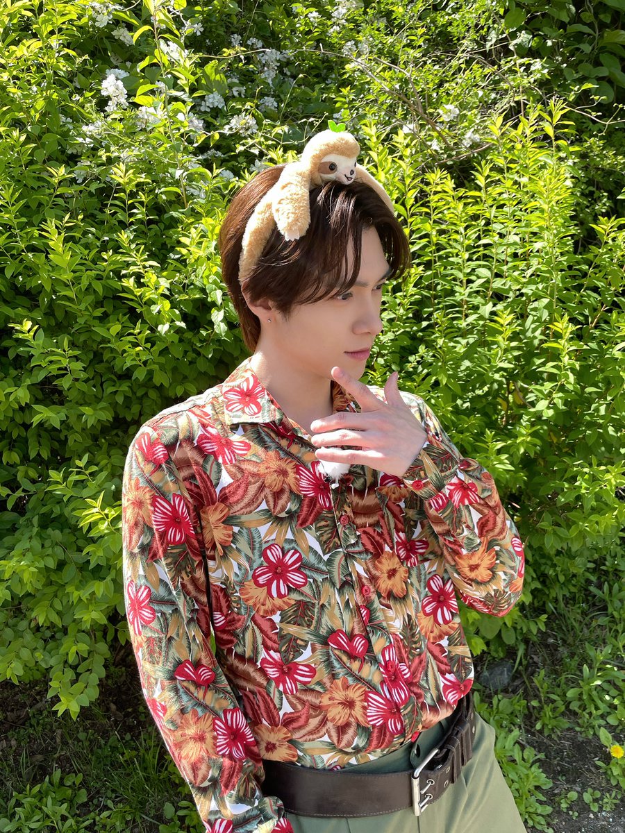 WayV tweet media