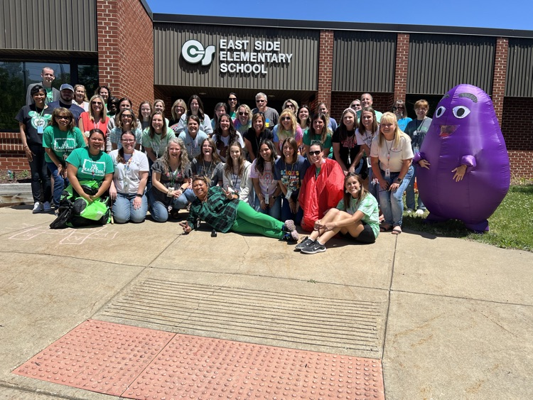 Concord_ES's tweet photo. We want to wish our East Side students a great summer!!! #LeadonEastSide https://t.co/iOmRR2pJcO