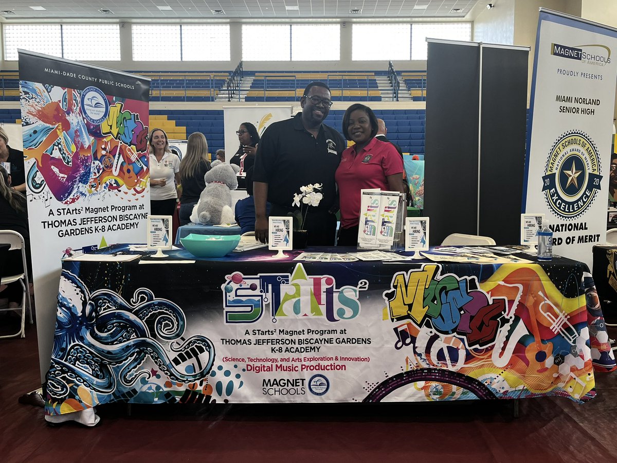 TJBG_K8's tweet image. Jaguar Nation is at the MDCPS Job Fair today. Recruiting for Pre-K, Elementary, &amp;amp; Middle School Teachers #mdcps @MsLewis_NRO @MDCPSNorth