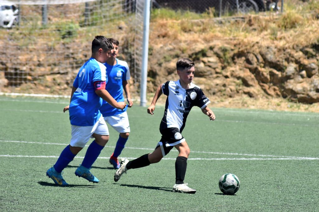 📎 𝗥𝗘𝗦𝗨𝗟𝗧𝗔𝗗𝗢 | Pleno de victorias en fase de grupos para el Alevín B. 

Jugaremos semifinales a las 18:00 horas. 

<a href="/CPHERVAS1/">C.P. HERVAS</a> 0️⃣
<a href="/UnionistasCF/">Unionistas de Salamanca CF</a> Alevín B 1️⃣1️⃣

#ConstruyendoUSCF🏗️