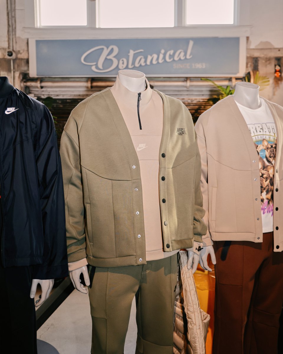 bodega's tweet photo. The Nike Re-Creation x UTOPIA colleciton is available now online at Bodega and in-store at our Los Angeles location. Follow the link to shop now - https://t.co/KwLzJqhxk2 #nikerecreation #utopiaus #bodega https://t.co/wGmuVnqgLP