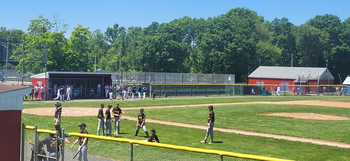 JillDLanese's tweet image. #ctbase  Cross town rivals facing each other in Quarter Finals Class M #Foran vs. #LAW waiting for umpires....
