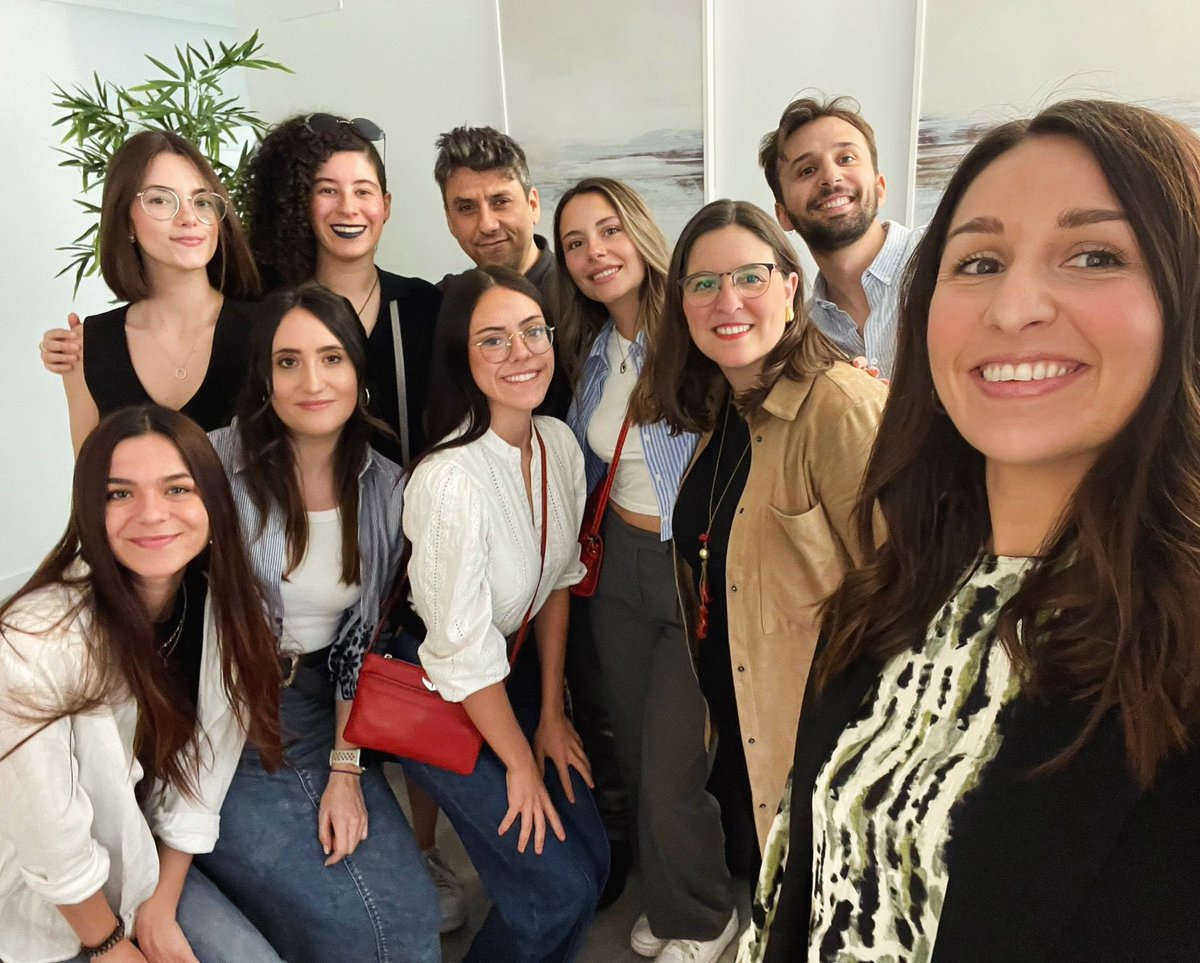 CuarzoPsi's tweet photo. 1. Se produce algo muy especial cuando compartes un pedacito de conocimiento y experiencia con los demás. 

Ayer finalizamos las prácticas del MPGS del @cucc_educacion Ha sido un placer y una satisfacción enorme pasar este tiempo con vosotros. De nuevo gracias por elegirnos. https://t.co/ays1qtdQRp