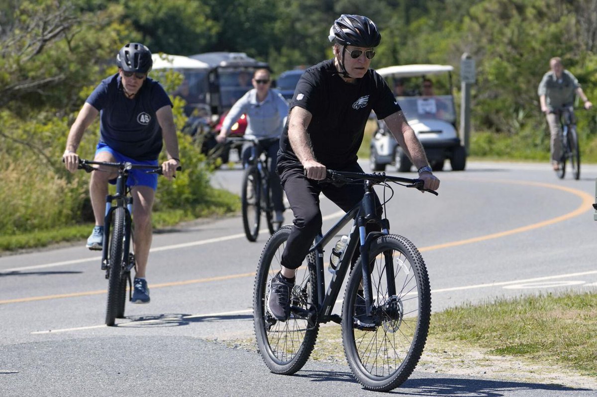ChrisDJackson's tweet image. President Biden went for a long bike ride this morning in Delaware after a busy day at the White House yesterday. Gotta say it&apos;s pretty cool to see an 81-year-old hitting the bike trails in his free time.

The media always says Biden &quot;looks&quot; old and Trump doesn&apos;t. Like, how do…