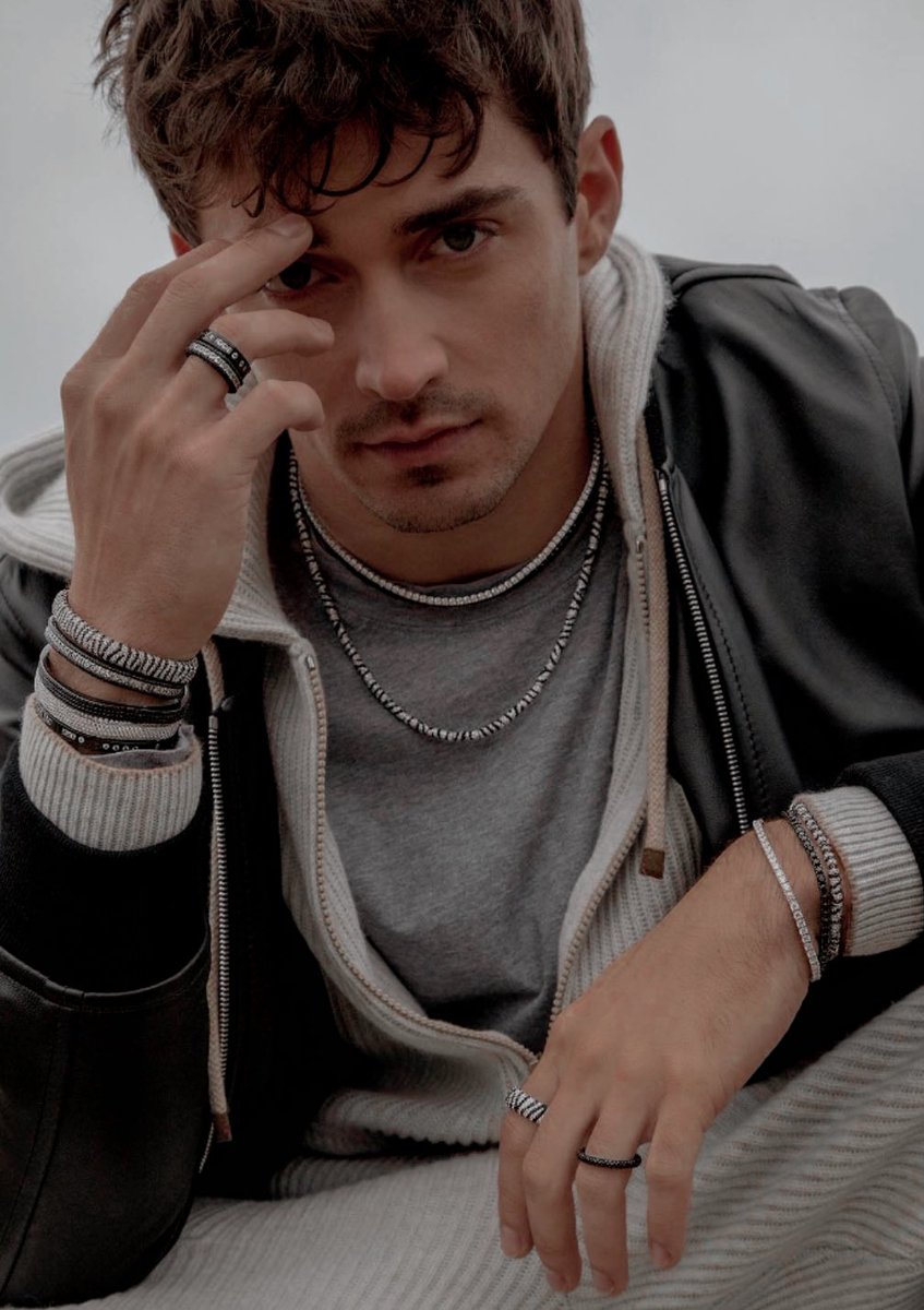 ᅠㅤ
ᅠㅤ
              I'm your baby        /        Yes, baby?
ᅠ            
ᅠㅤ