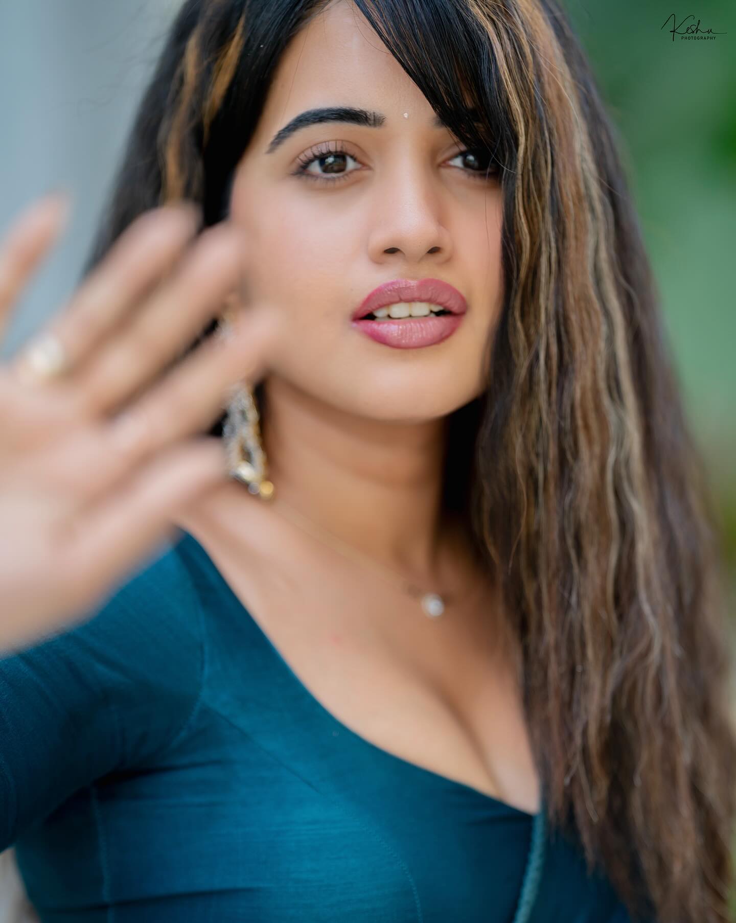 GO_a3S5aIAANkvG?format=jpg&name=large