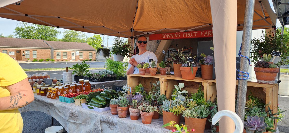 The first Lima Farmer's Market of the season is in full swing! Come on out to Racer's Station between 9am and 1pm today for some amazing local produce, baked goods, and more!