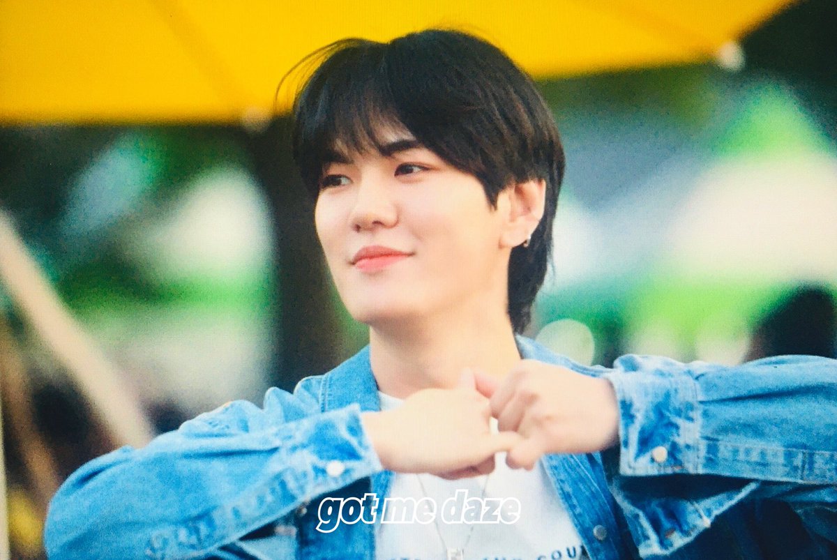 GotmeDaze's tweet photo. 240601 대전비어축제 pre

어케이러케아름답띠🥺😎🤩🥰
｡:ﾟ૮ ˶ˆ ﻌ ˆ˶ ა ﾟ:｡

#이환희 #환희 #LEEHWANHEE #HWANHEE https://t.co/15E8ApHuMg